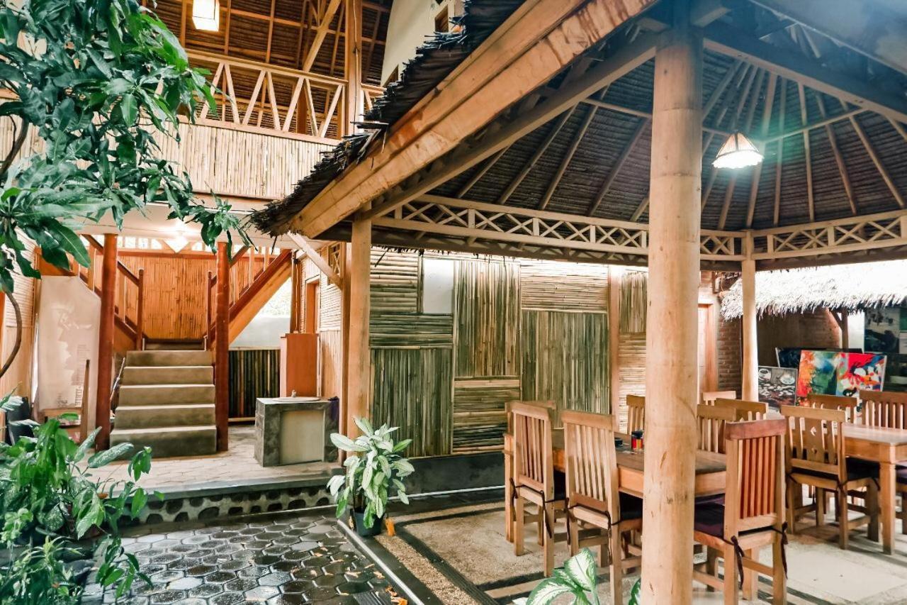 Backpacker Kawah Ijen Hostel Banyuwangi  Exterior photo