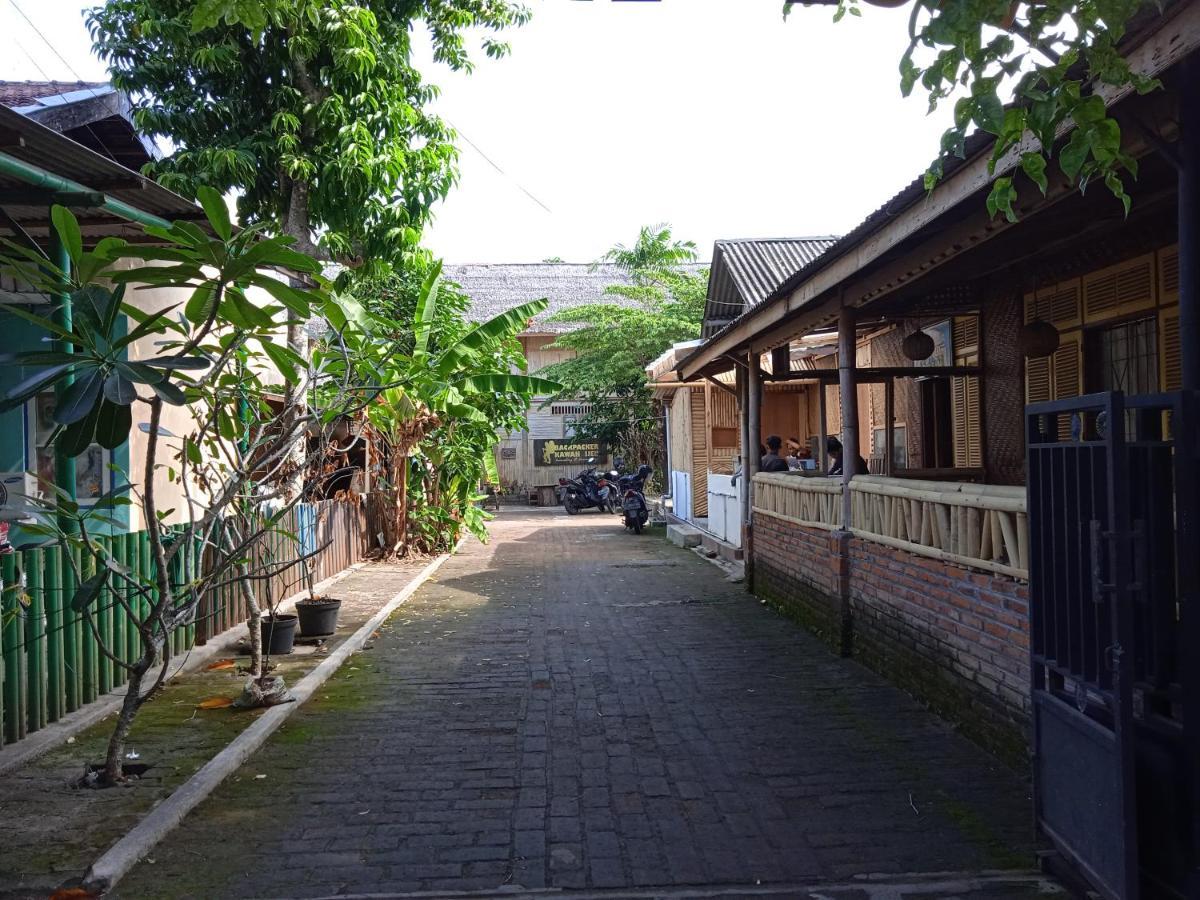 Backpacker Kawah Ijen Hostel Banyuwangi  Exterior photo